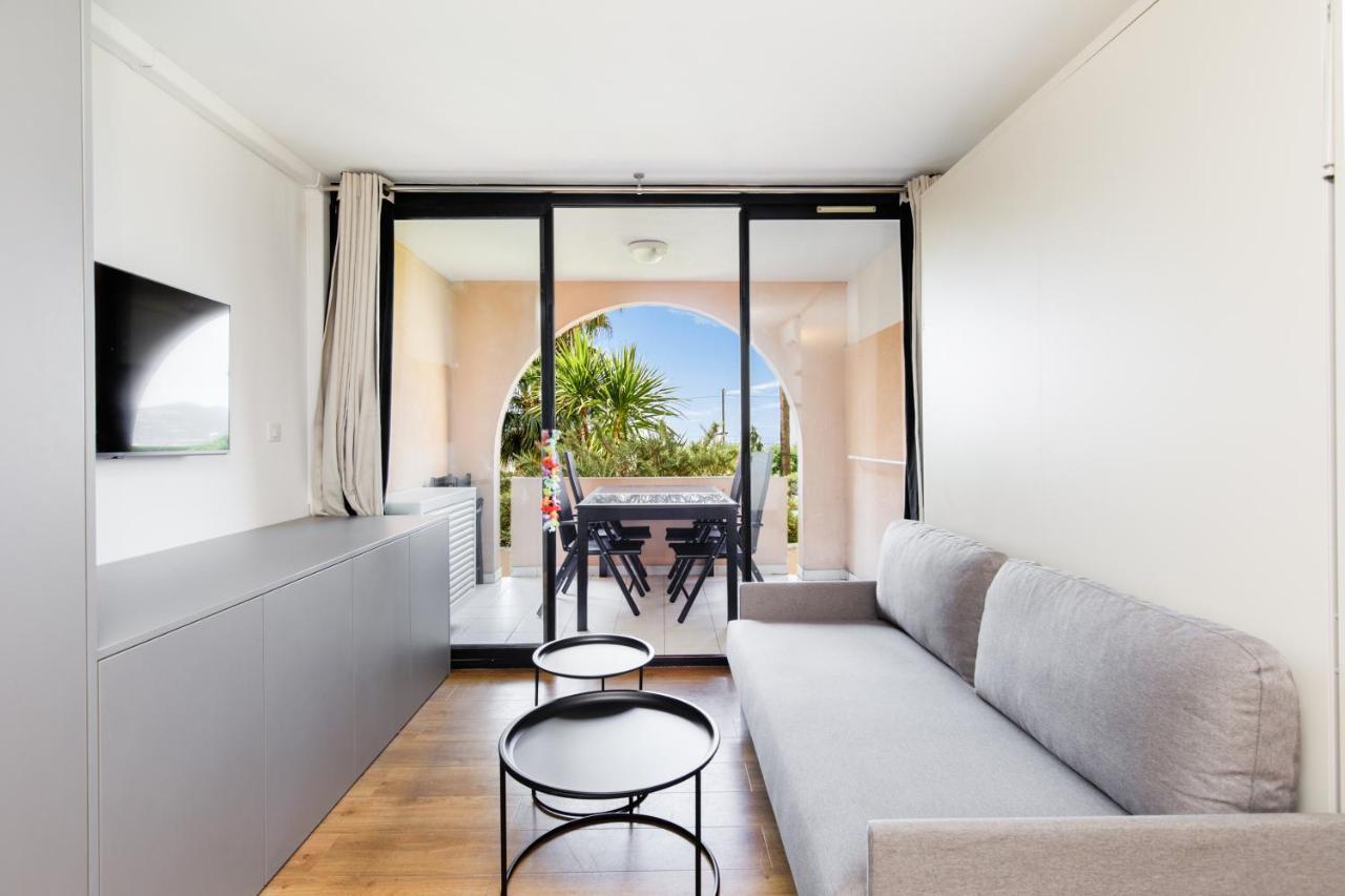 Suite 118 - Piscine - 50 Metres Plage - Terrasse - Clim - Wifi Cannes Exterior photo