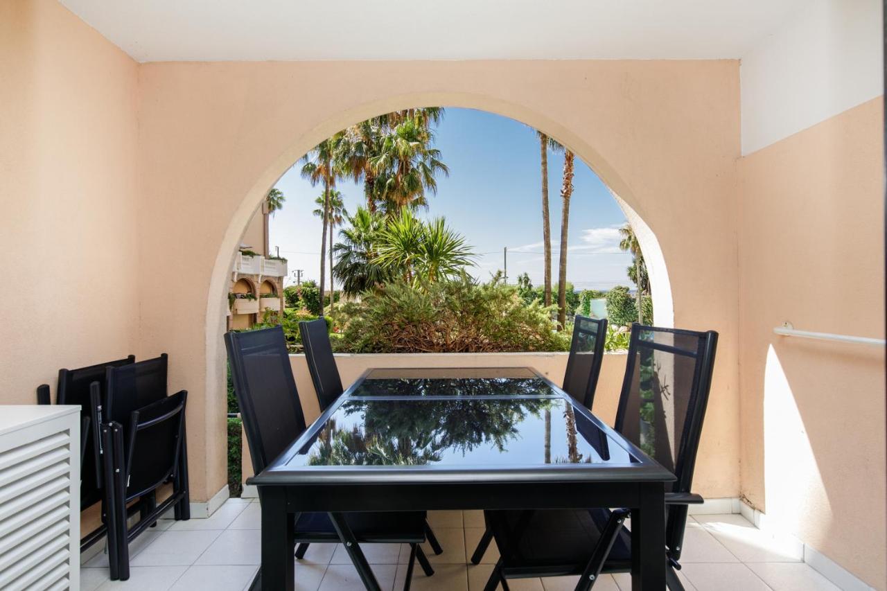 Suite 118 - Piscine - 50 Metres Plage - Terrasse - Clim - Wifi Cannes Exterior photo