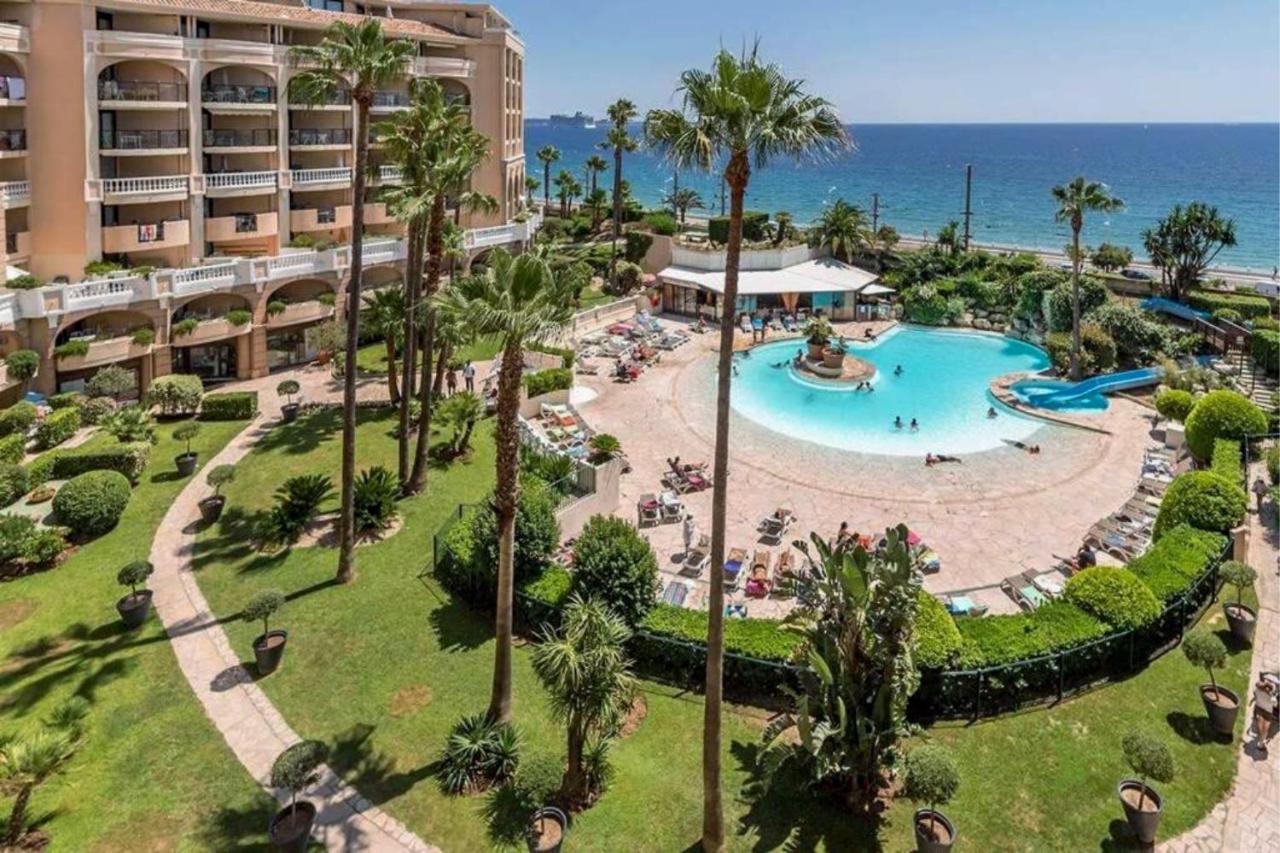 Suite 118 - Piscine - 50 Metres Plage - Terrasse - Clim - Wifi Cannes Exterior photo